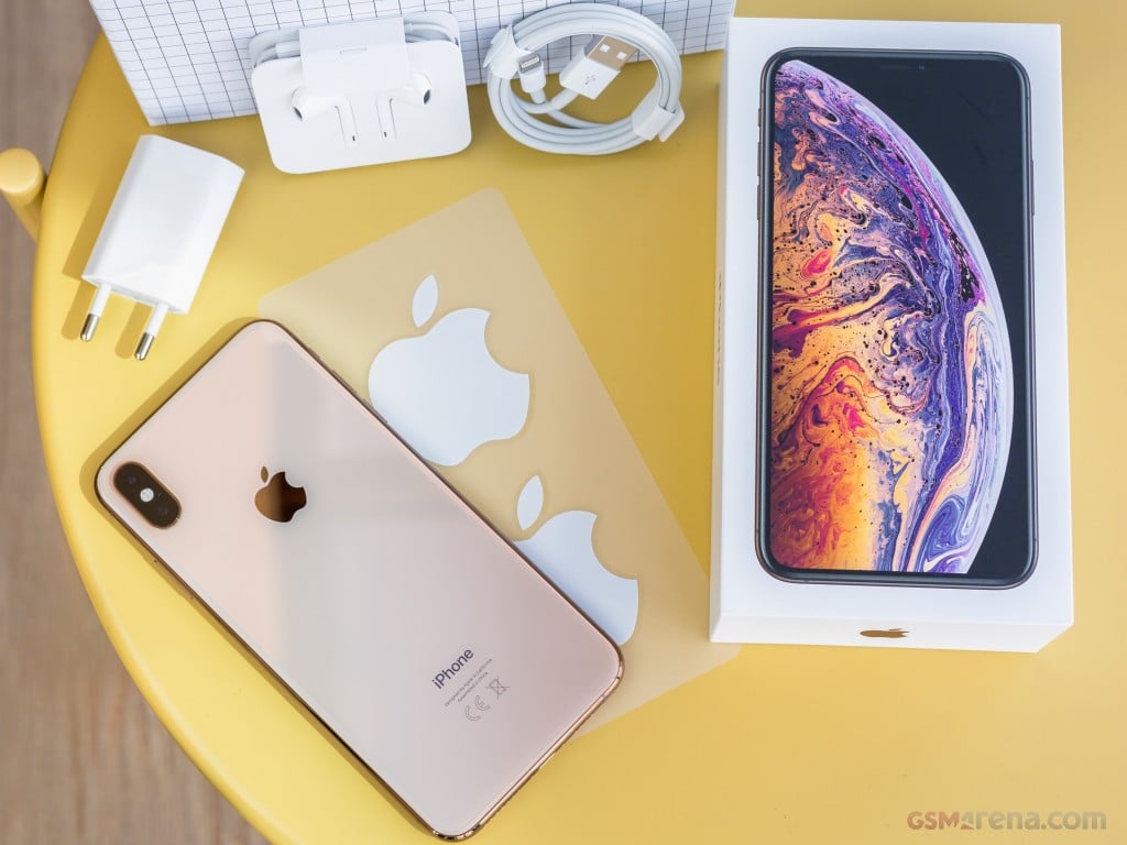 Apple iPhone XS Max August Review Star Rate 2