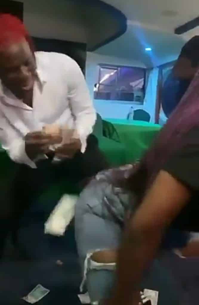 Nigerians drag Rema for kissing female fan and spraying money on her bum on first date (Video) 2